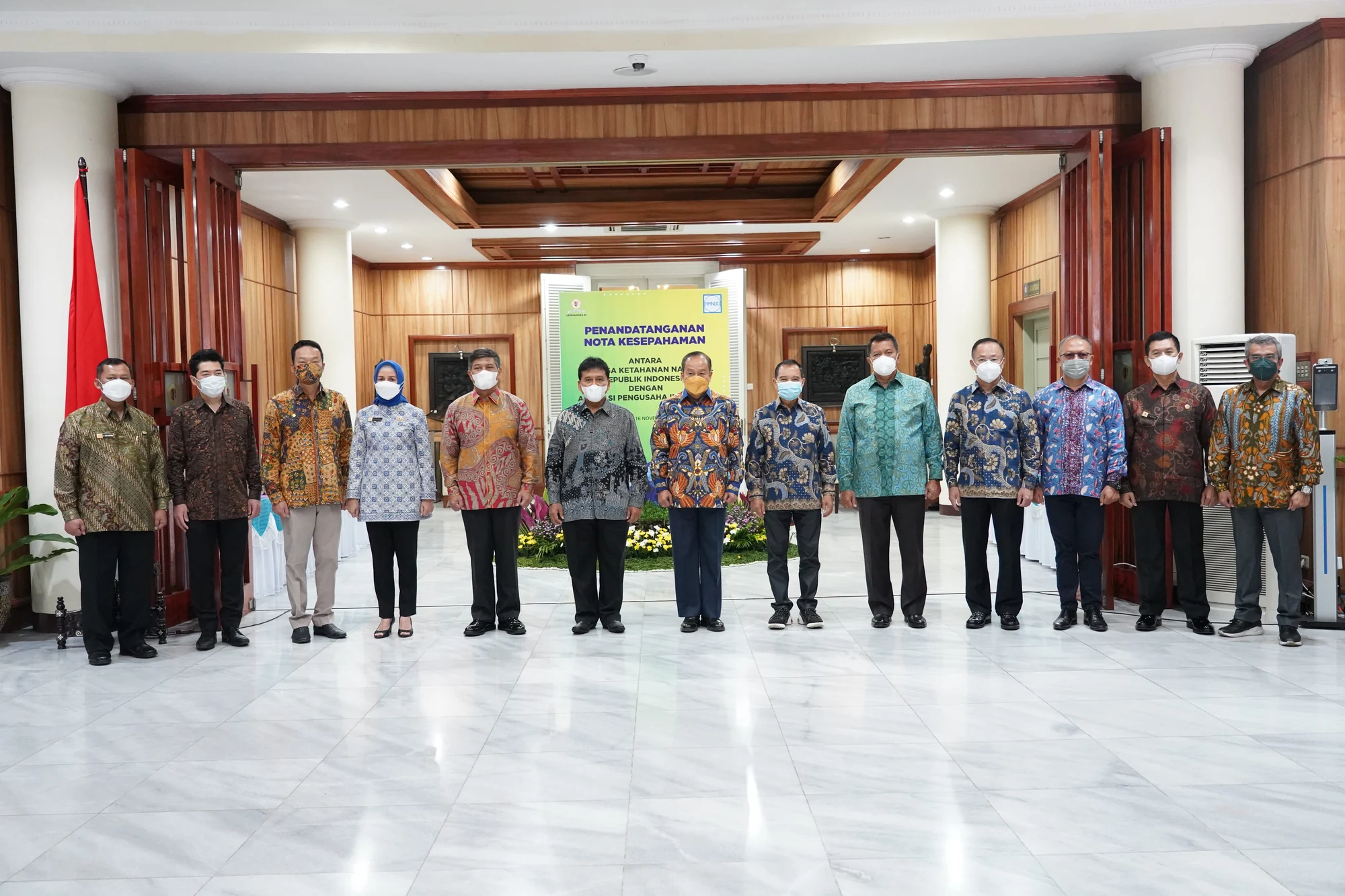 LAPORAN TAHUNAN APINDO Provinsi Riau 2021